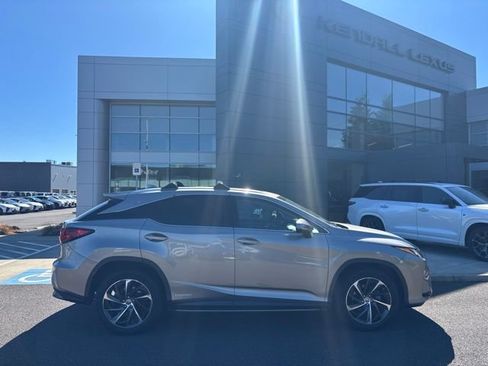 Used 2017 Lexus RX 450h AWD w/ Luxury Package image 2