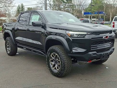 New 2026 Chevrolet Colorado ZR2 w/ Technology Package AWD/4WD image 5