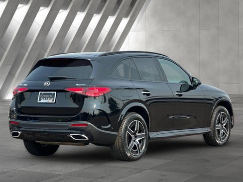 Certified 2024 Mercedes-Benz GLC 300 4MATIC image 4