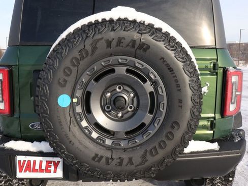 New 2025 Ford Bronco Badlands image 50