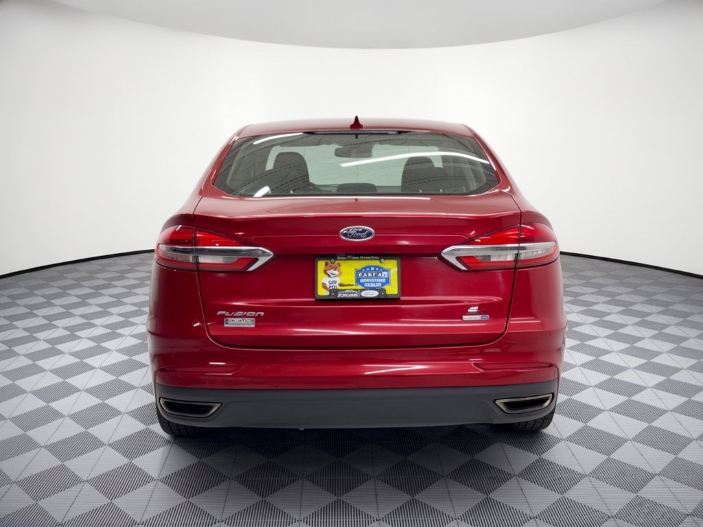 Used 2020 Ford Fusion SE AWD/4WD image 11