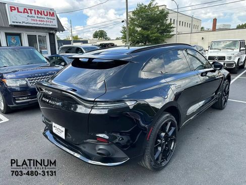Used 2021 Aston Martin DBX AWD/4WD image 5