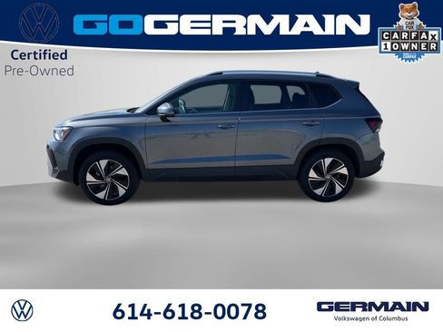 Used 2025 Volkswagen Taos SE AWD/4WD image 2