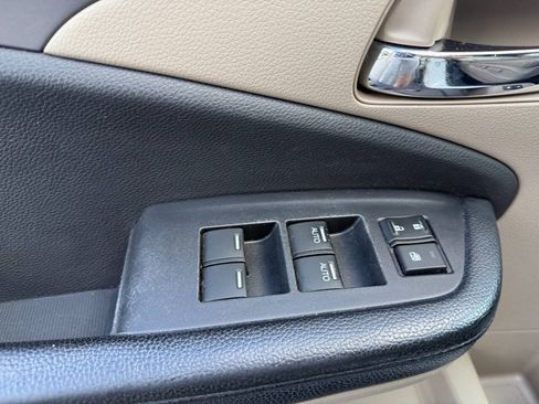 Used 2016 Honda Pilot EX-L image 17