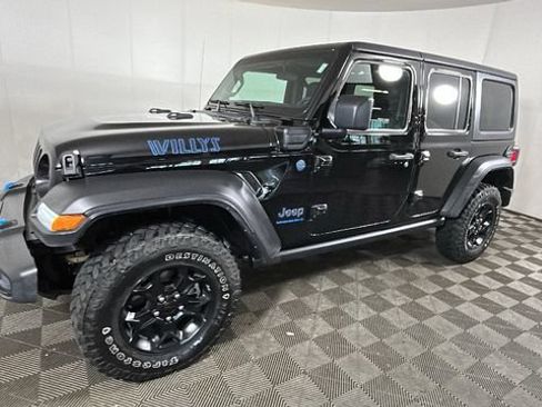 Used 2023 Jeep Wrangler Unlimited AWD/4WD image 6