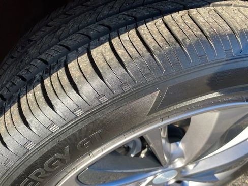 Certified 2023 Buick Encore GX Select w/ Sport Touring Package image 21