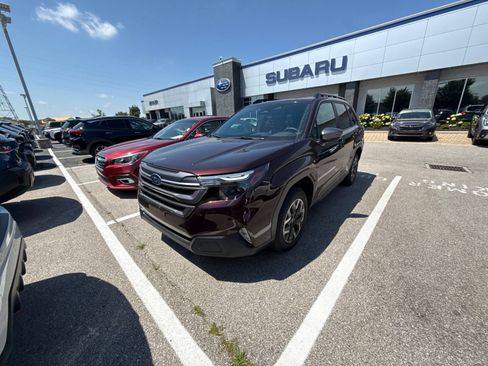 Certified 2026 Subaru Forester Premium AWD/4WD image 1