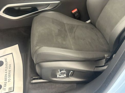 New 2026 Jaguar F-PACE SVR image 19