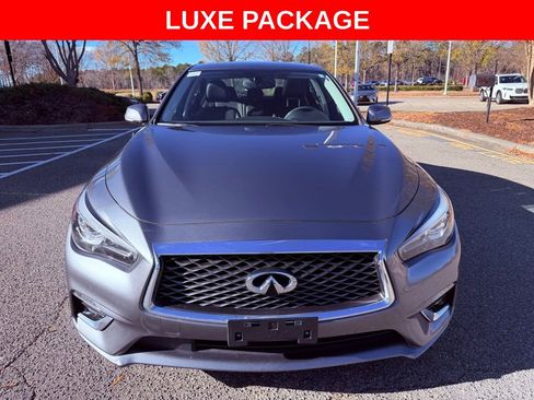Used 2019 INFINITI Q50 Luxe w/ Essential Package (3.0T Luxe) image 2