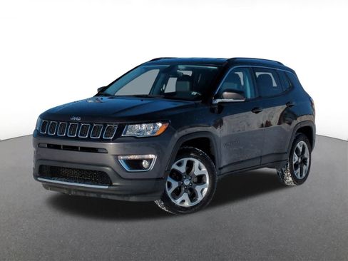 Used 2018 Jeep Compass Limited image 1