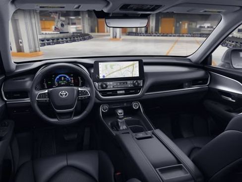 New 2026 Toyota Grand Highlander XLE FWD image 19