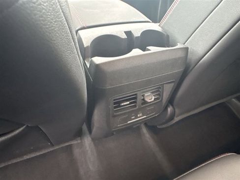 Used 2023 Chevrolet Colorado Z71 w/ Z71 Convenience Package 2 image 20