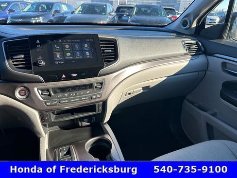 Used 2021 Honda Pilot EX image 20