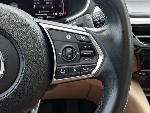 Used 2023 Acura MDX SH-AWD w/ Technology Package image 23