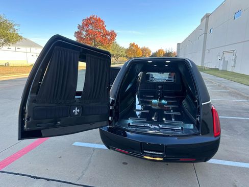 Used 2017 Cadillac XTS Sedan 4D image 17