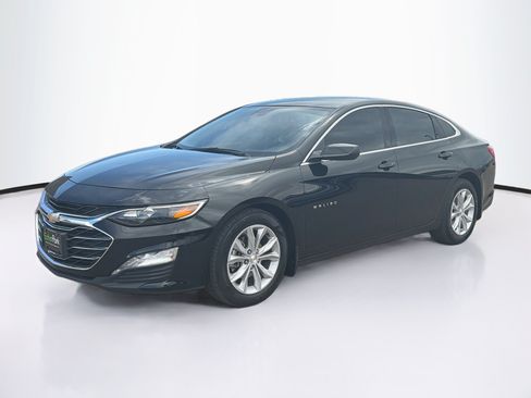 Used 2024 Chevrolet Malibu LT FWD image 3