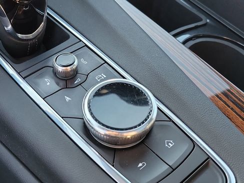 Used 2023 Cadillac Escalade Premium Luxury w/ LPO, Radiant Package image 35