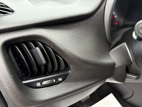 Used 2021 RAM ProMaster City Tradesman SLT image 30