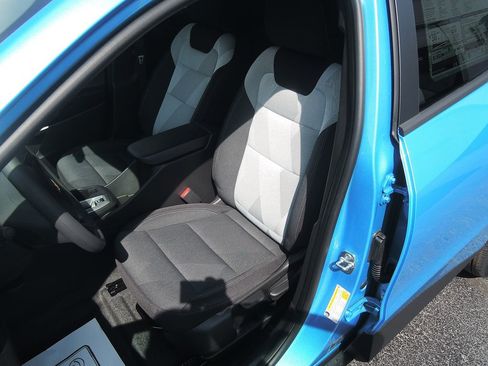 New 2026 Chevrolet Trax LS image 5