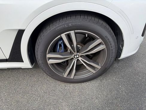 Used 2023 BMW X7 xDrive40i w/ Executive Package AWD/4WD image 19