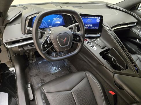 Used 2020 Chevrolet Corvette Stingray Premium Cpe w/ 3LT Preferred Equipment Group image 18