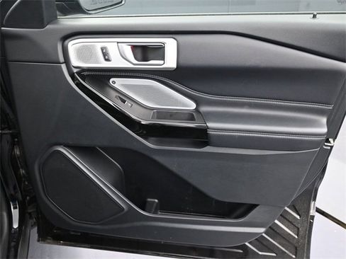 Used 2021 Ford Explorer ST w/ Equipment Group 401A image 29