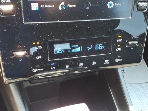 Used 2024 Hyundai Tucson SEL AWD/4WD image 8