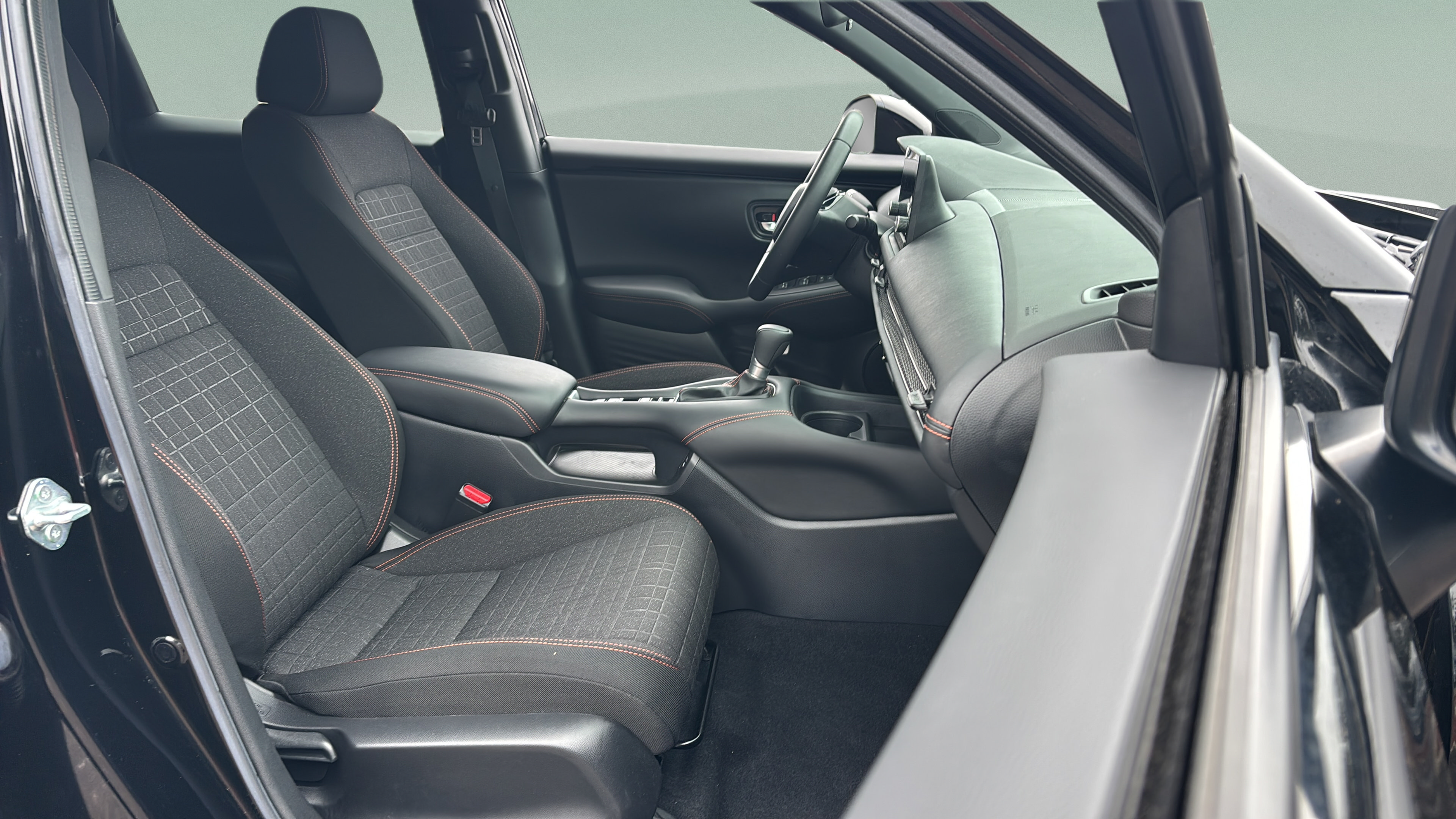 Certified 2024 Honda HR-V Sport image 21