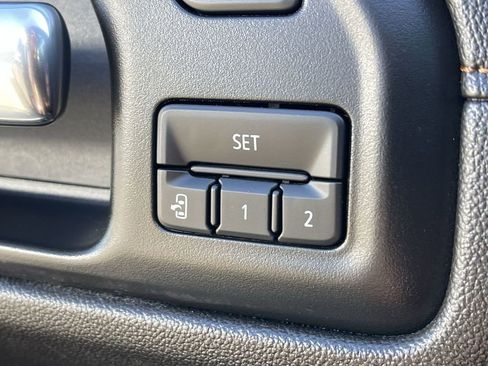 Used 2021 GMC Sierra 1500 AT4 w/ AT4 Premium Package AWD/4WD image 25