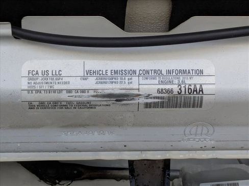 Used 2018 Jeep Wrangler Unlimited Sahara image 22