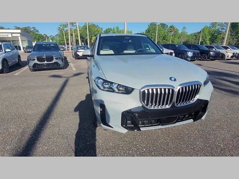New 2025 BMW X5 xDrive50e w/ M Sport Package image 17