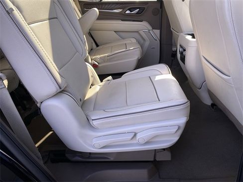 Used 2023 GMC Yukon Denali image 33