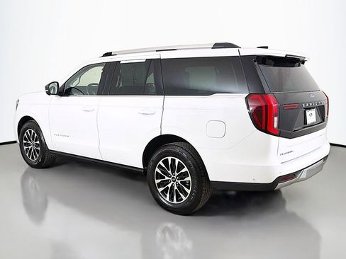 Used 2025 Ford Expedition Platinum AWD/4WD image 13