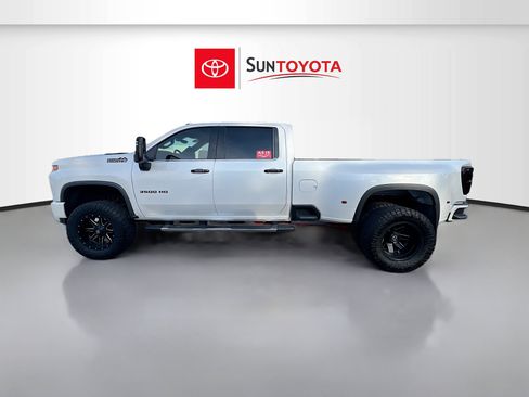 Used 2022 Chevrolet Silverado 3500 High Country image 7