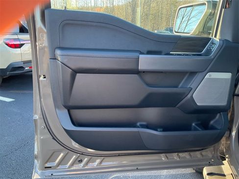 New 2025 Ford F150 Lariat w/ Equipment Group 502A High image 17