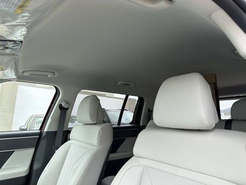 New 2026 Hyundai Santa Fe SEL AWD/4WD image 16