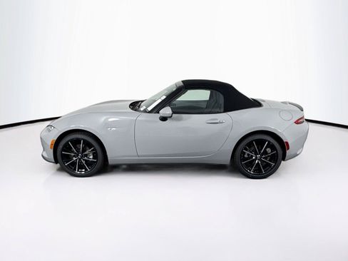 New 2026 MAZDA MX-5 Miata Grand Touring RWD image 13