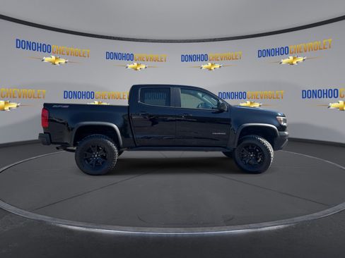 Used 2018 Chevrolet Colorado ZR2 w/ ZR2 Midnight Special Edition image 12