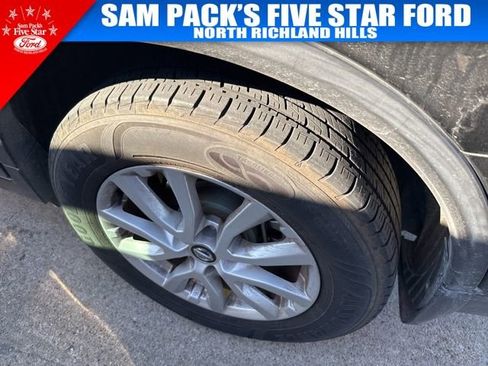 Used 2019 Nissan Rogue SV image 8