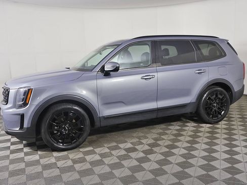 Used 2022 Kia Telluride SX w/ SX Prestige Package AWD/4WD image 21