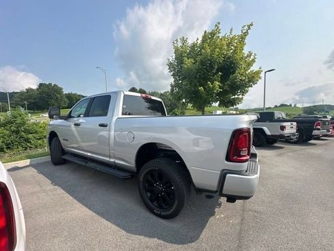 Used 2026 RAM 2500 Big Horn AWD/4WD image 35