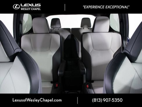 New 2026 Lexus TX 500h AWD image 6