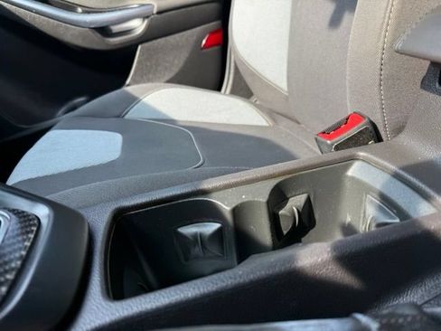 Used 2015 Ford Focus ST FWD image 29