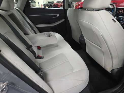 Used 2024 Hyundai Sonata SEL FWD image 7