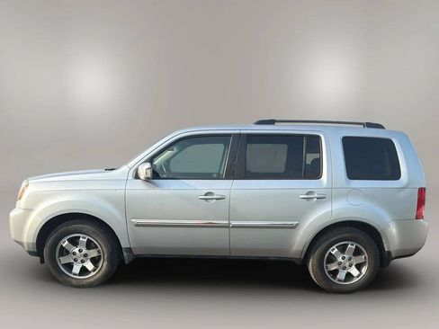 Used 2011 Honda Pilot Touring image 4