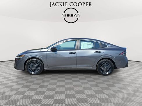 New 2026 Nissan Sentra SV w/ Floor Mat Package FWD image 8