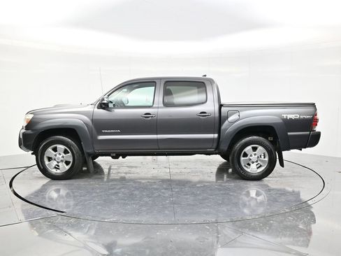 Used 2015 Toyota Tacoma 4x4 Double Cab image 8