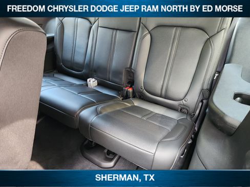 New 2025 Jeep Wagoneer 4WD image 21