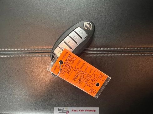 Used 2025 Nissan Altima 2.5 SV FWD image 47