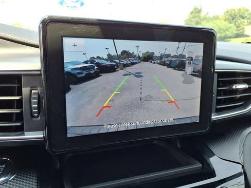 Used 2024 Ford Explorer ST-Line w/ Class IV Trailer Tow Package AWD/4WD image 27